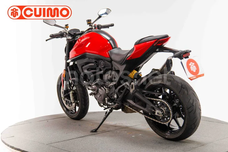 Ducati Monster – Vista 12