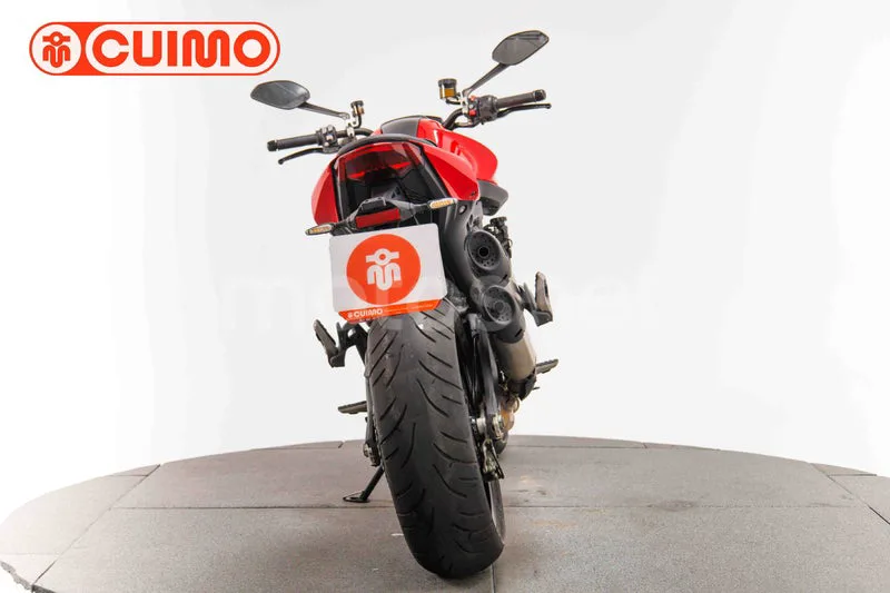 Ducati Monster – Vista 9