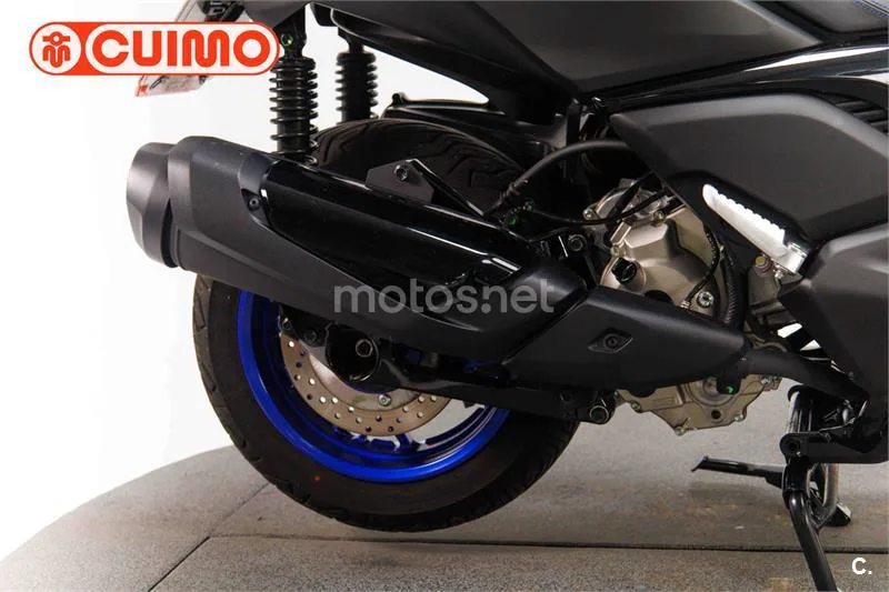 Yamaha XMAX 300 – Vista 14
