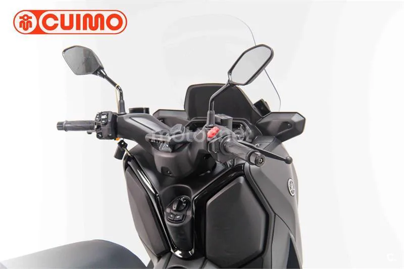 Yamaha XMAX 300 – Vista 15