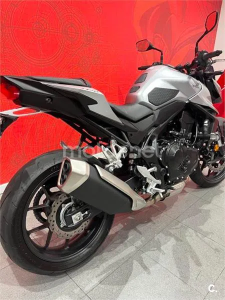 Honda CB 750 Hornet – Vista 5