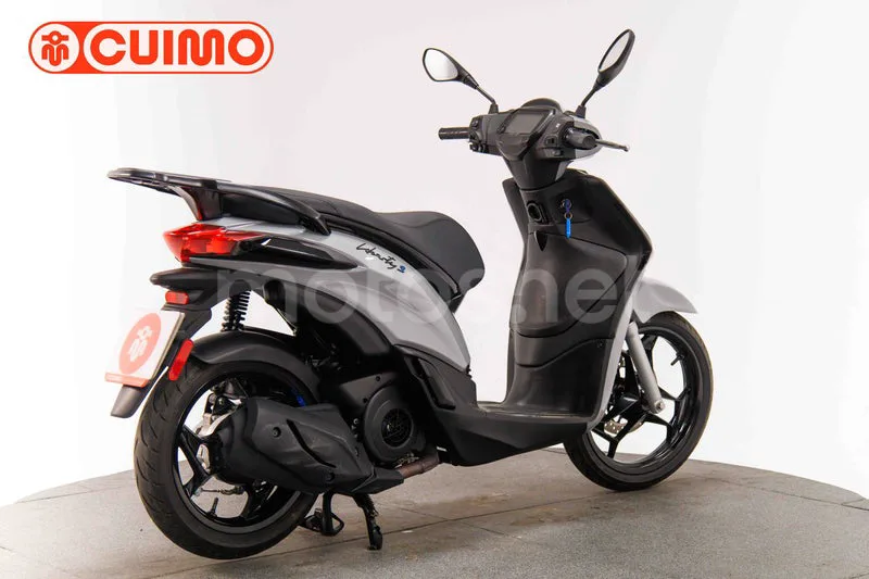 Piaggio Liberty S 125 – Vista 4