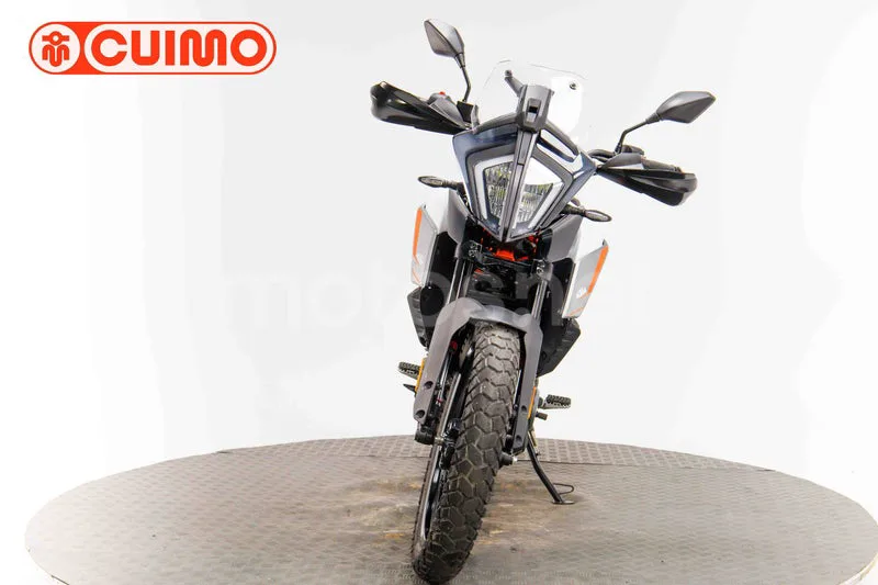 KTM 390 – Vista 10