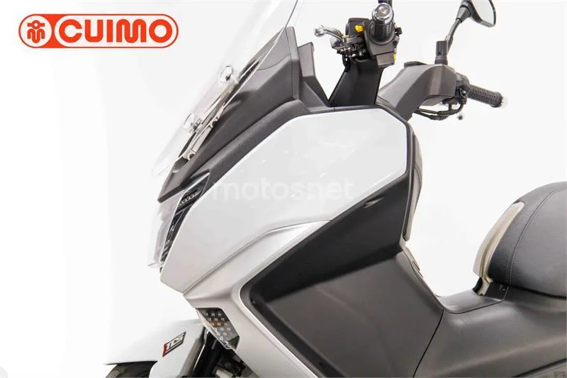 SYM Maxsym 400 – Vista 20