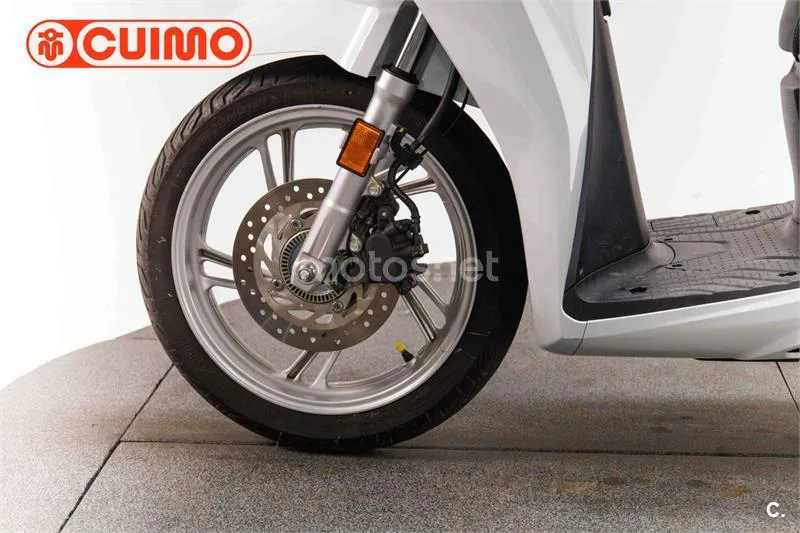 Honda SH 125i – Vista 19
