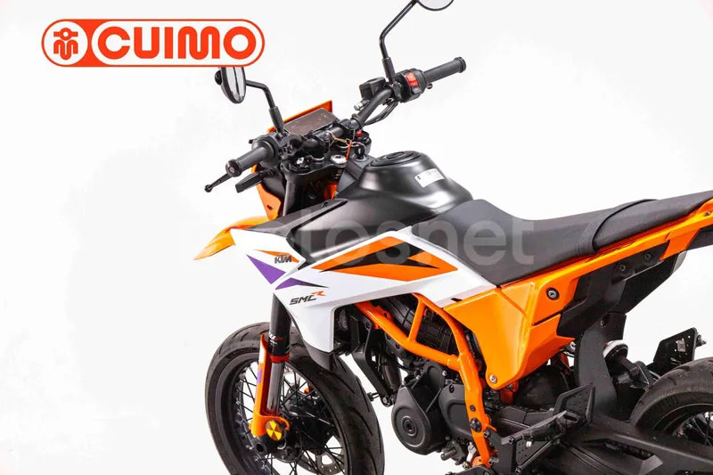 KTM 390 – Vista 14