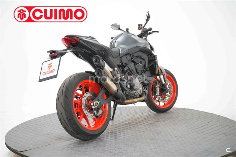 Ducati Monster – Vista 4