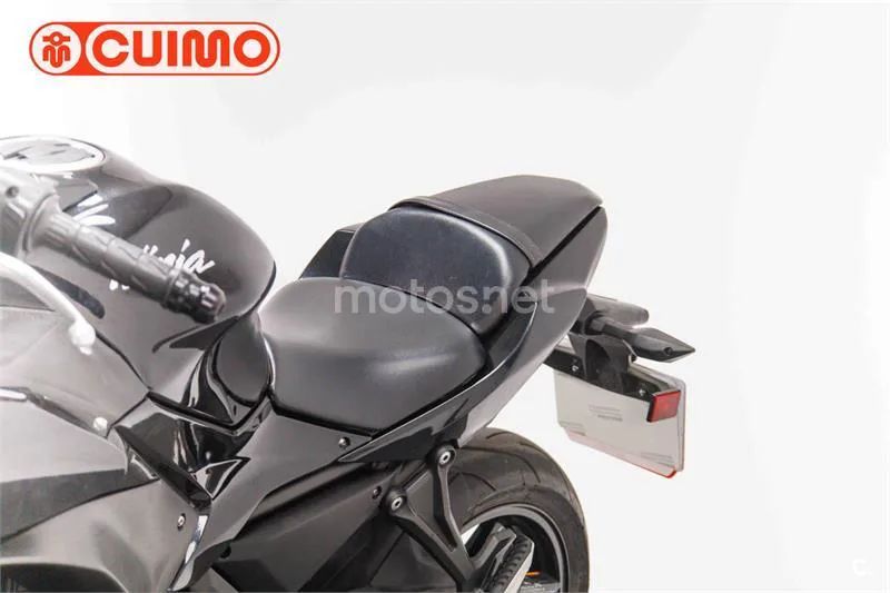 Kawasaki Ninja 650 – Vista 23
