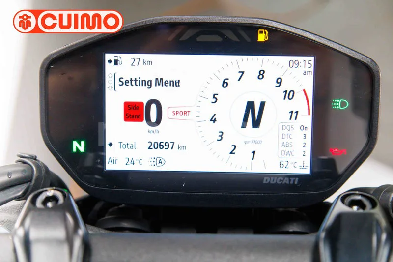 Ducati Monster – Vista 39