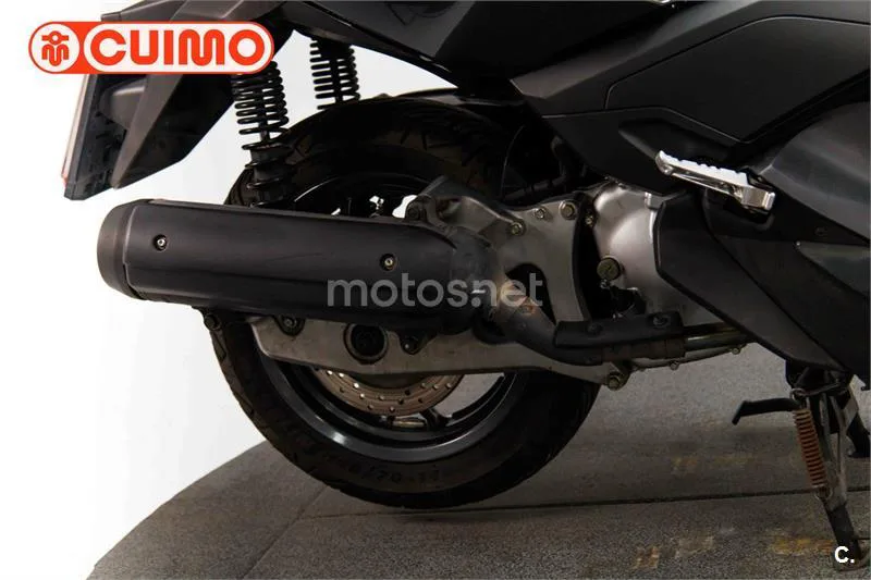 Yamaha XMAX 125 – Vista 15