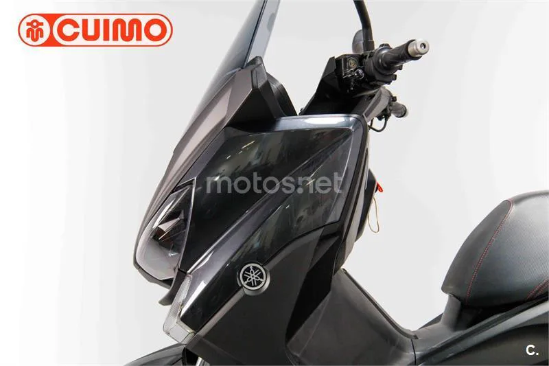 Yamaha XMAX 125 – Vista 21