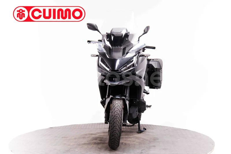Honda NT1100 – Vista 20