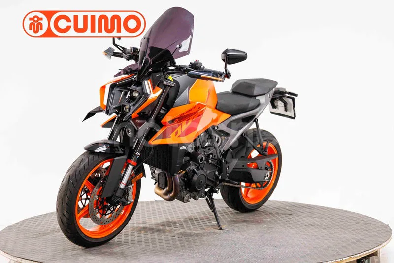 KTM 990 – Vista 18