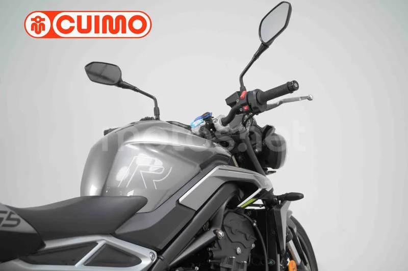 Triumph Street Triple – Vista 15