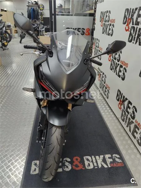 Honda CBR 650 R – Vista 5