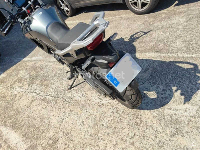 Honda XL 750 Transalp – Vista 9