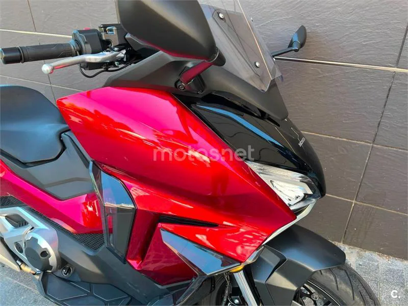 Honda Forza 750 – Vista 5