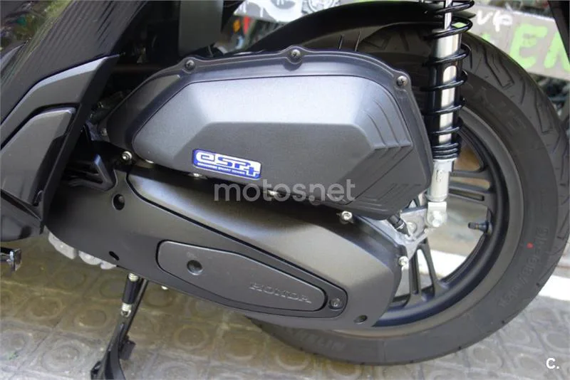 Honda SH 125i – Vista 5