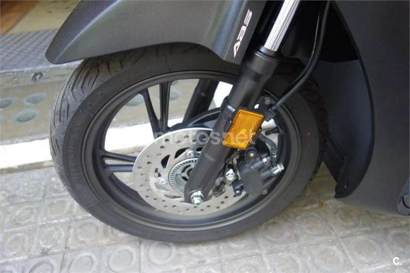 Honda SH 125i – Vista 7