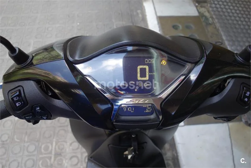Honda SH 125i – Vista 10