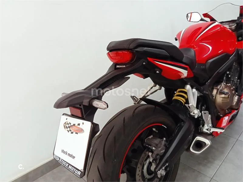 Honda CBR 650 R – Vista 9