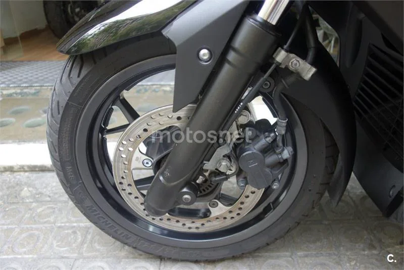Yamaha XMAX 125 – Vista 13