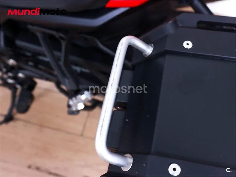 QJ Motor SRT 900 SX – Vista 15