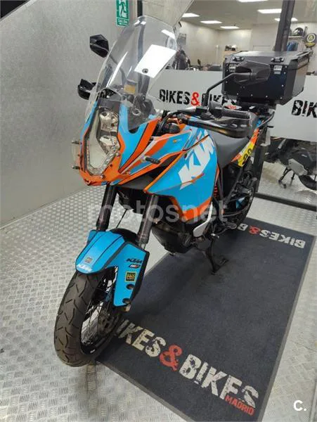 KTM 1190 Adventure – Vista 15