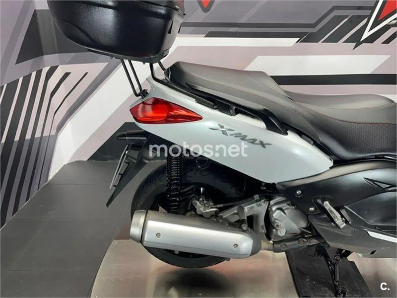 Yamaha XMAX 250 – Vista 13