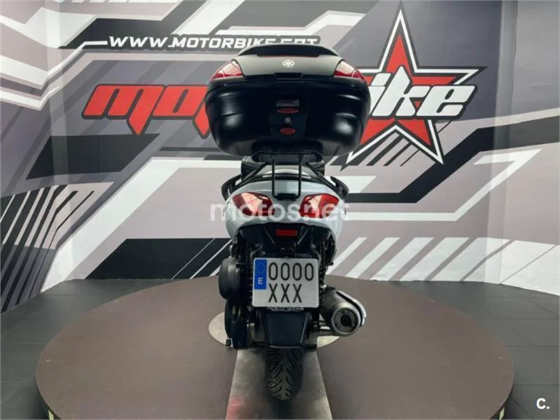 Yamaha XMAX 250 – Vista 4