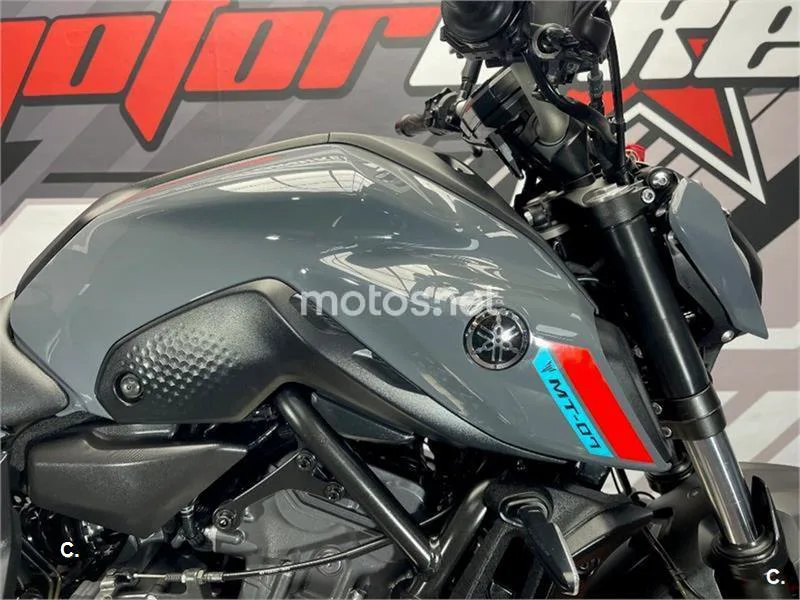 Yamaha MT-07 – Vista 11