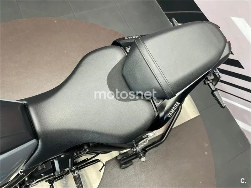 Yamaha MT-07 – Vista 14