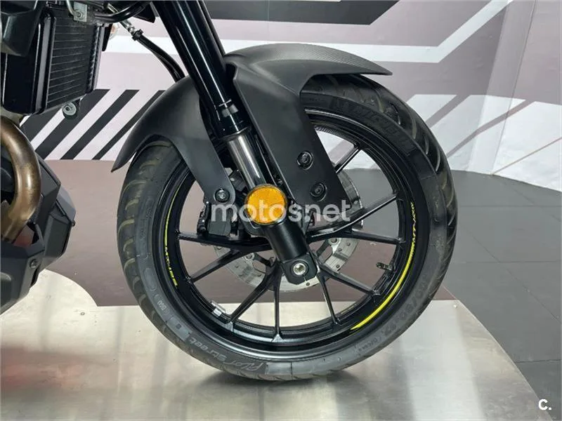 Yamaha MT-125 – Vista 14