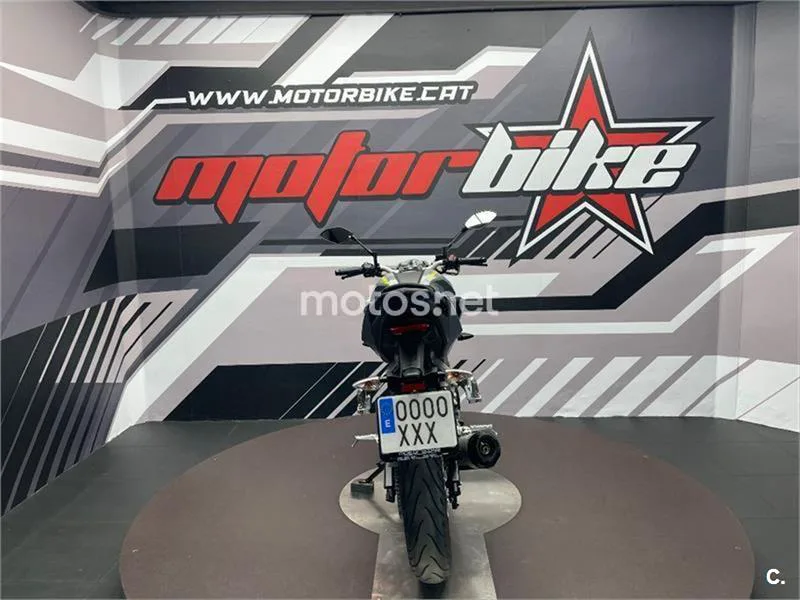 Yamaha MT-125 – Vista 4