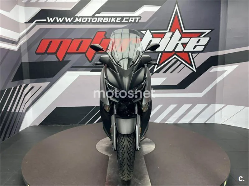 Yamaha XMAX 400 – Vista 3