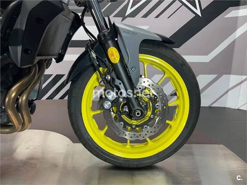 Yamaha MT-07 – Vista 11