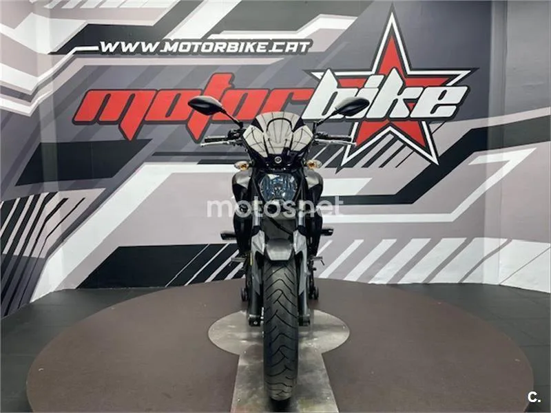 Yamaha MT-07 – Vista 3
