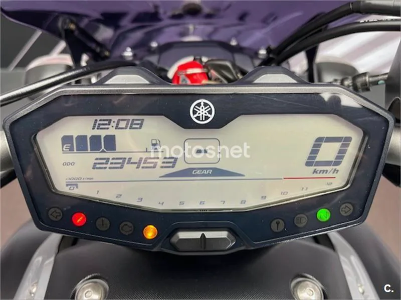 Yamaha MT-07 – Vista 6