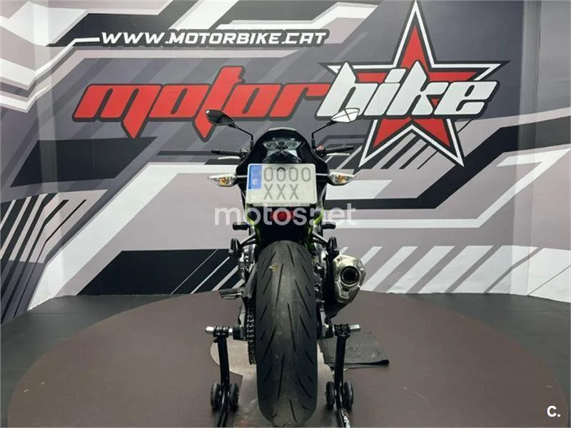 Kawasaki Z900 – Vista 4