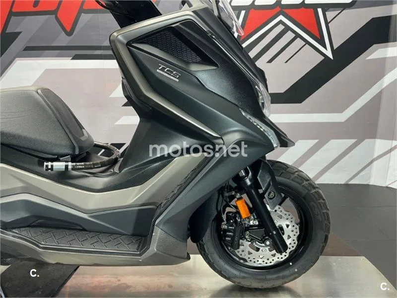 Kymco DTX 350 – Vista 17