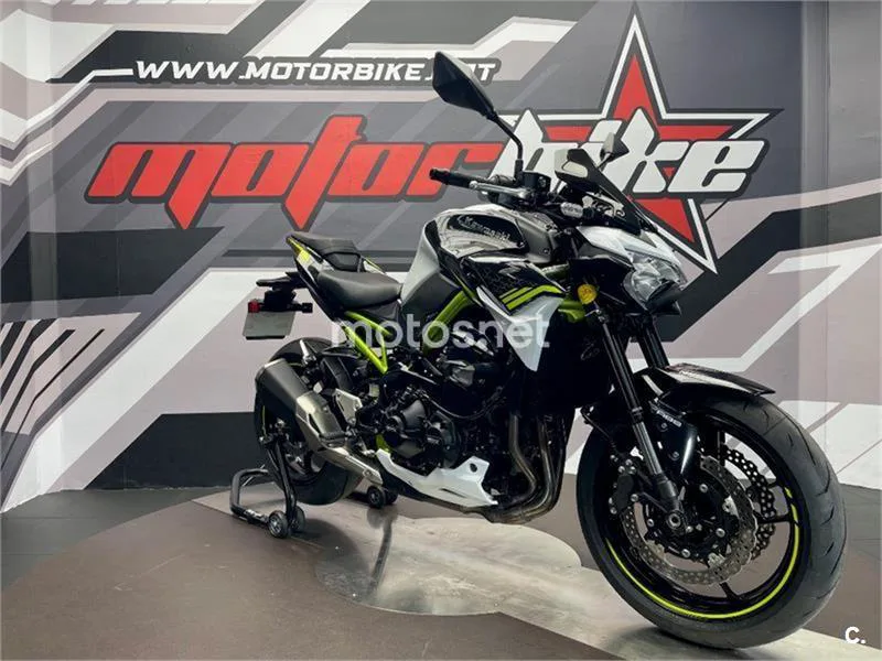 Kawasaki Z900 – Vista 5