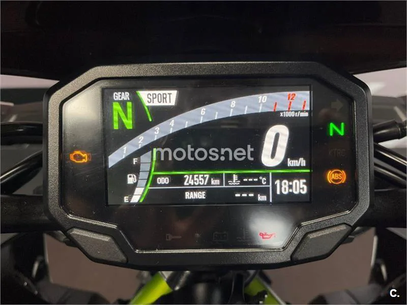 Kawasaki Z900 – Vista 6