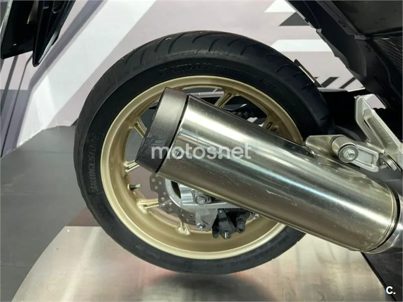 Honda Integra 750 S – Vista 14