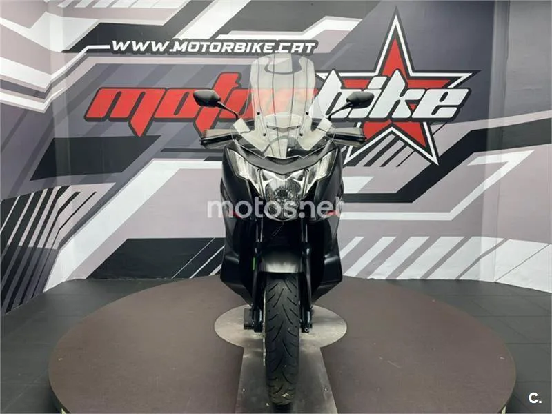 Honda Integra 750 S – Vista 3