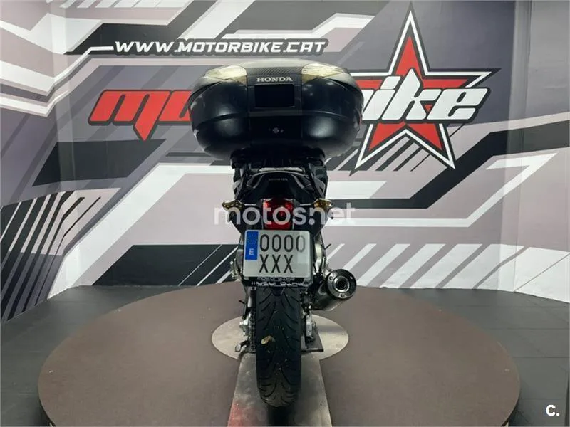 Honda Integra 750 S – Vista 4