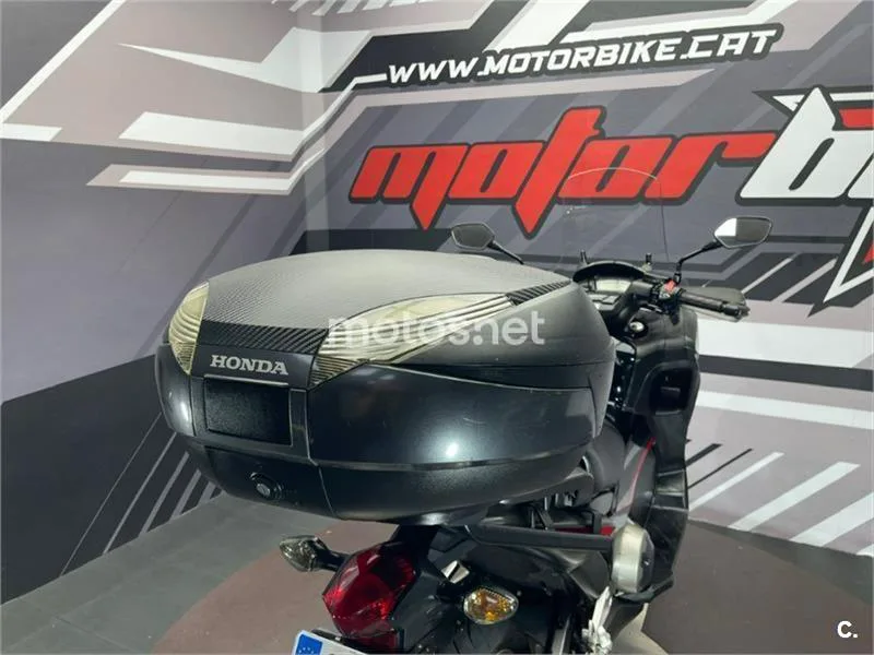 Honda Integra 750 S – Vista 10