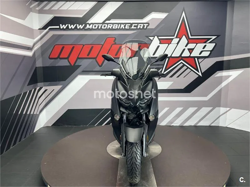 Yamaha XMAX 400 – Vista 3