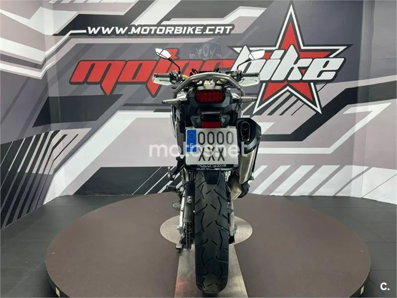 Honda CRF 1000L Africa Twin – Vista 4