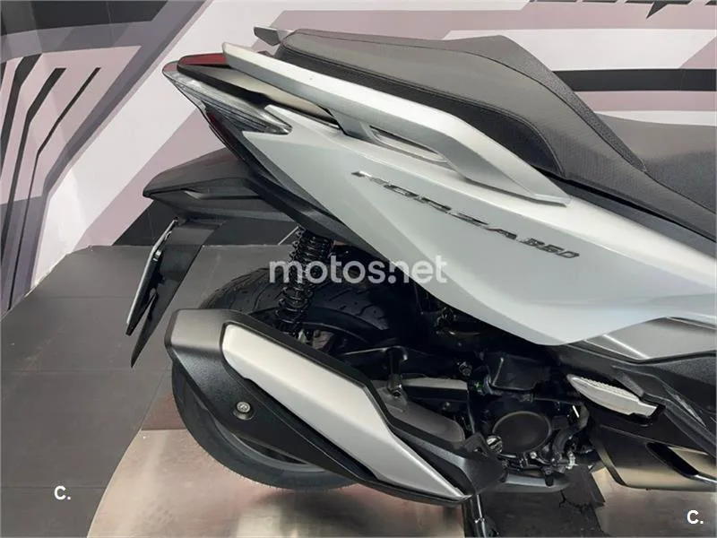 Honda Forza 350 – Vista 14
