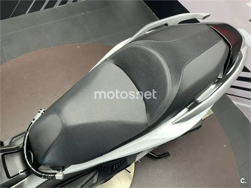 Honda Forza 350 – Vista 16